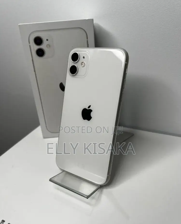New Apple iPhone 11 64 GB White