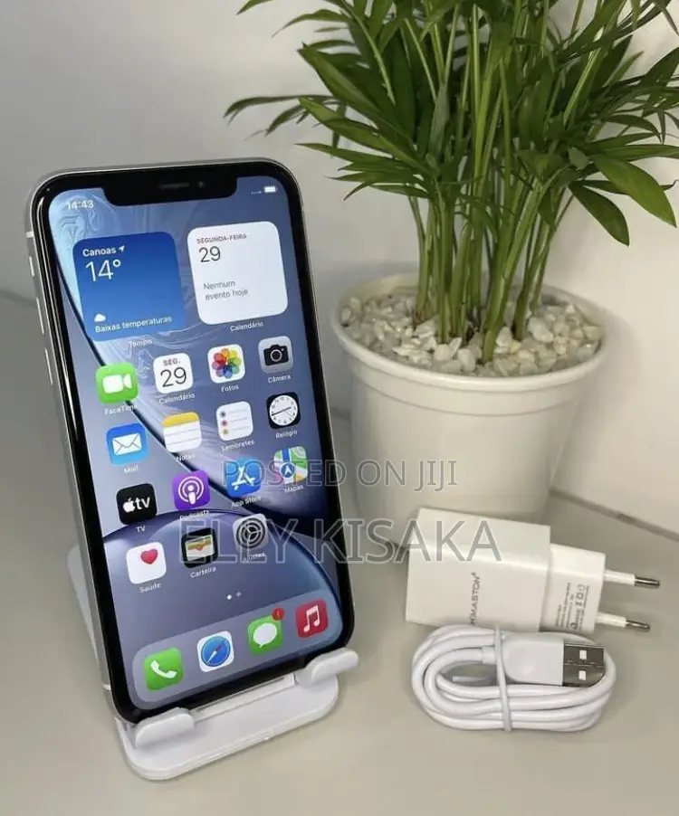 Apple iPhone XR 64 GB White