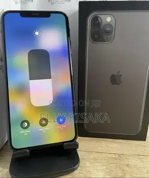 New Apple iPhone 11 Pro Max 256 GB Black