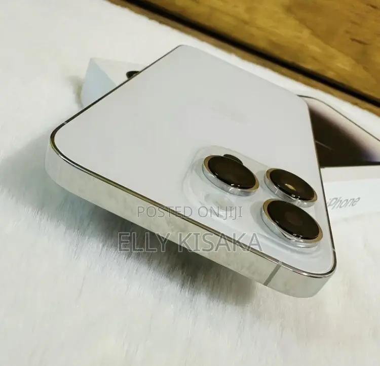 New Apple iPhone 14 Pro Max 128 GB White