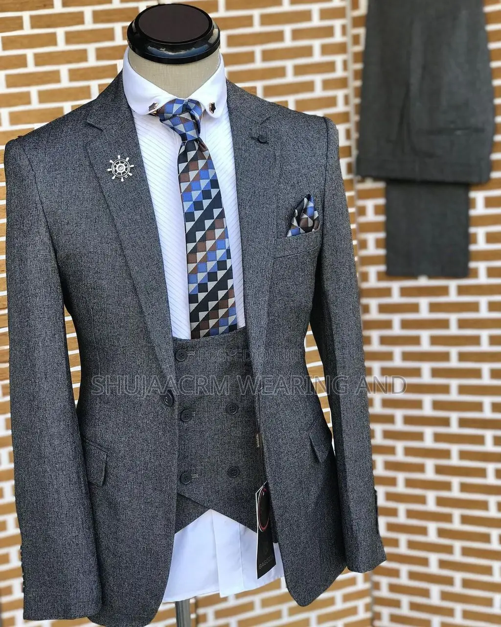 Men's Suit