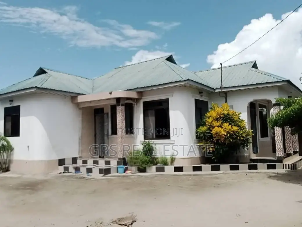 4bdrm House in Mbagala Chamazi, Temeke for sale