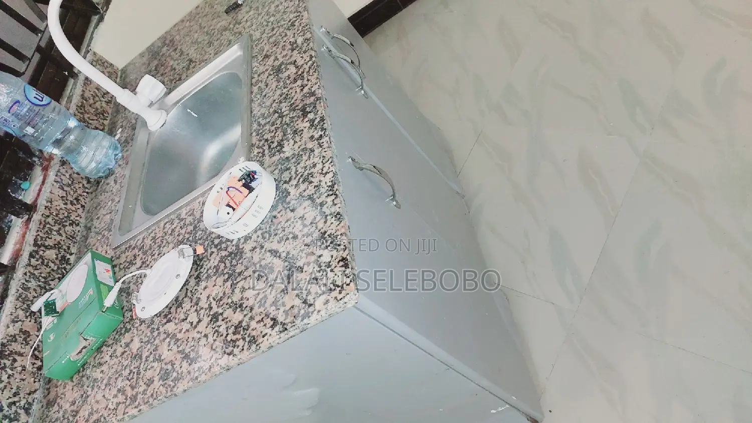 1bdrm Penthouse in Ubungo Makoka, Kinondoni for rent