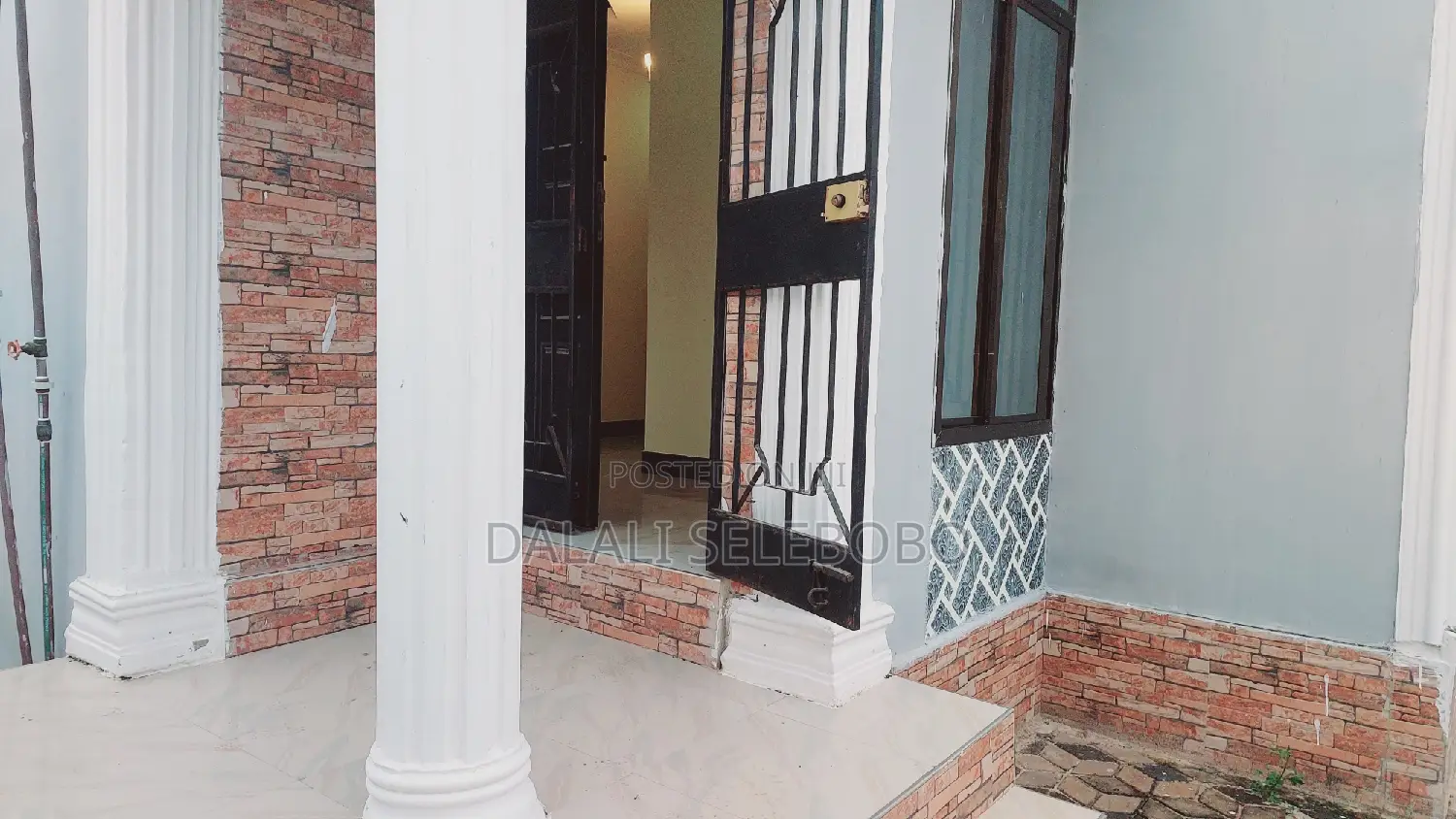 1bdrm Penthouse in Ubungo Makoka, Kinondoni for rent