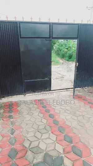 1bdrm Penthouse in Ubungo Makoka, Kinondoni for rent