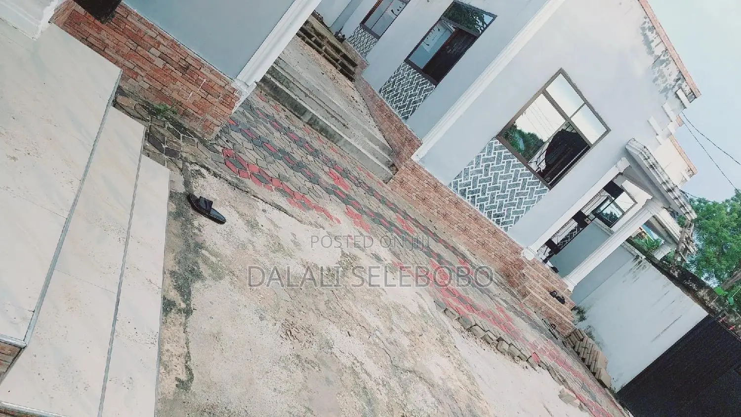 1bdrm Penthouse in Ubungo Makoka, Kinondoni for rent