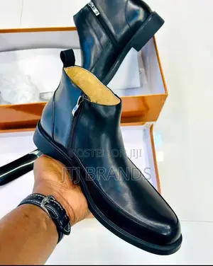 Travota Shoes