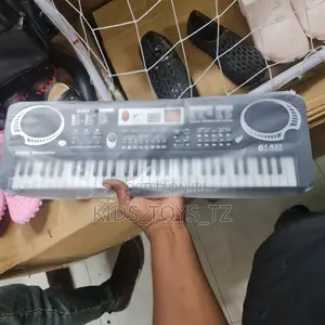 Pinyano Ya Mtoto
