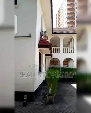 5bdrm Mansion in Upanga East for sale