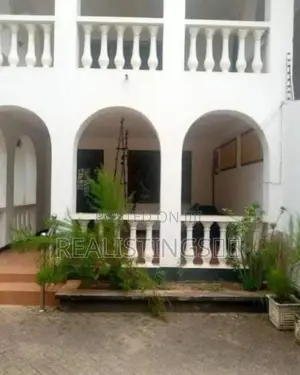 5bdrm Mansion in Upanga East for sale