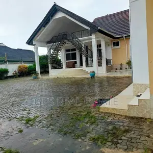 6bdrm House in Tegeta Wazo, Kinondoni for sale