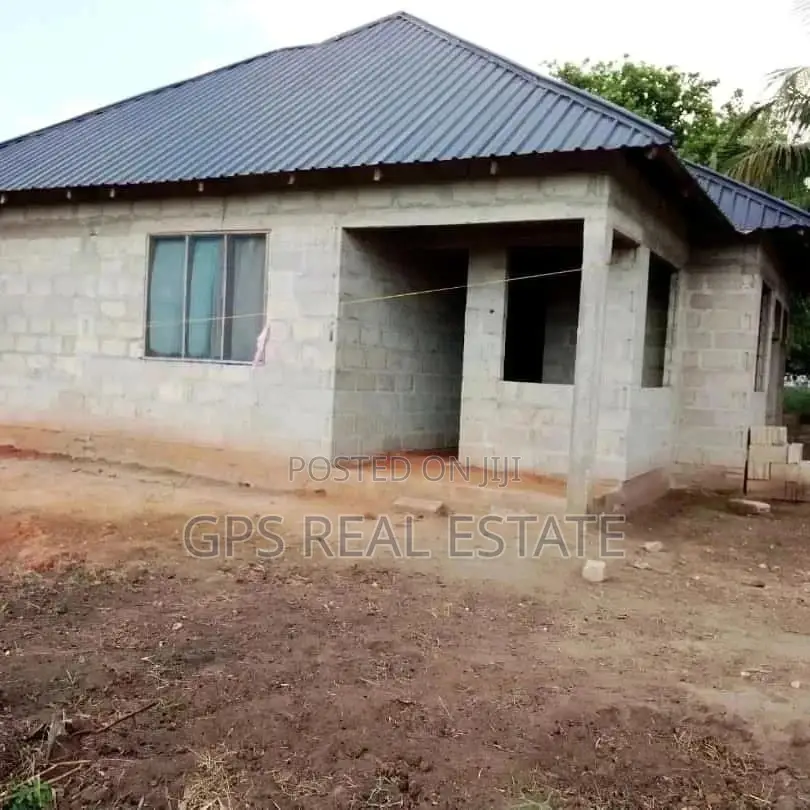 Unfirnished House For Sale