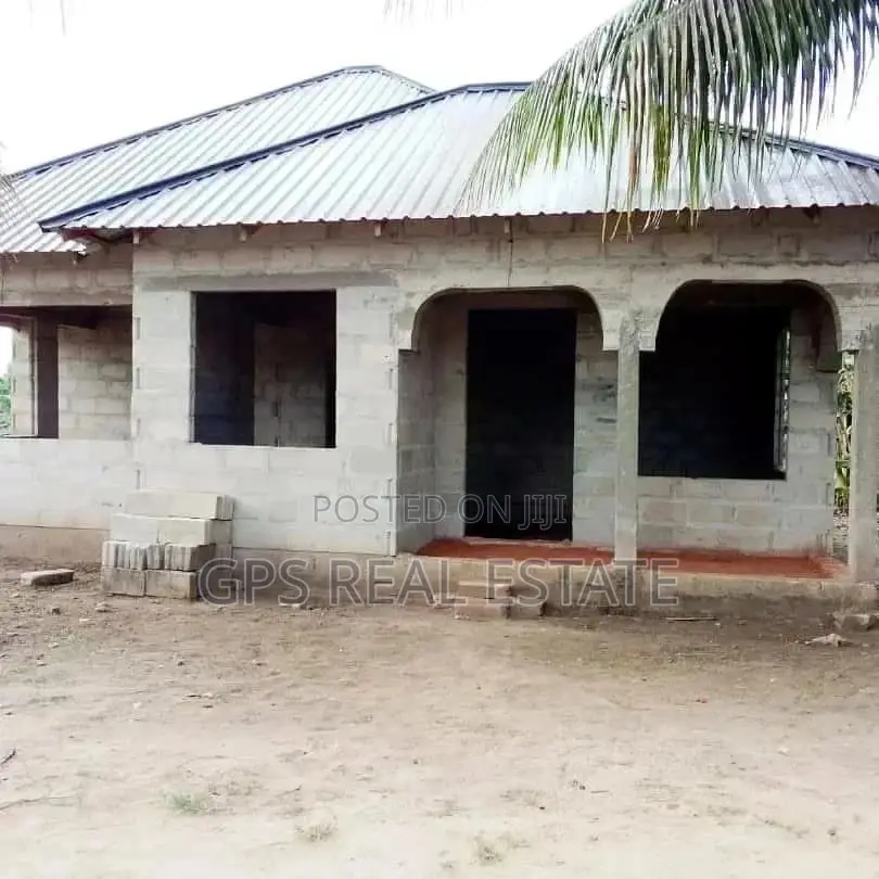 Unfirnished House For Sale