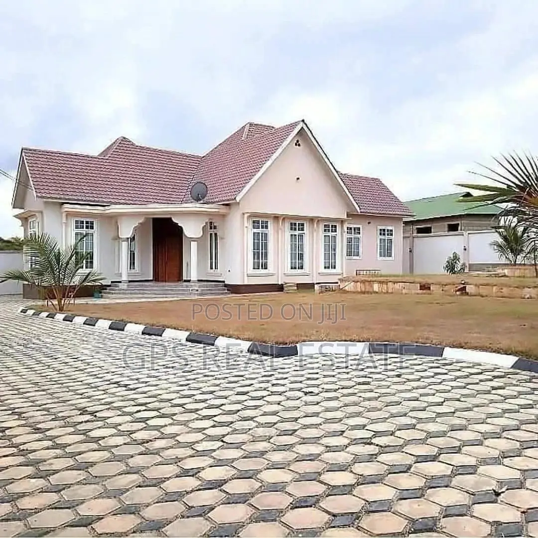 Bungalow for Sell at Good Price