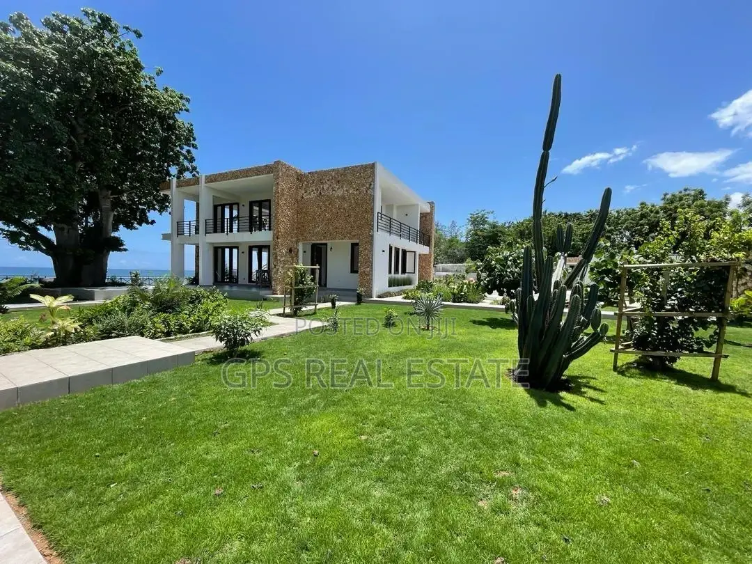 4bdrm House in Bahari Beach, Kinondoni for sale