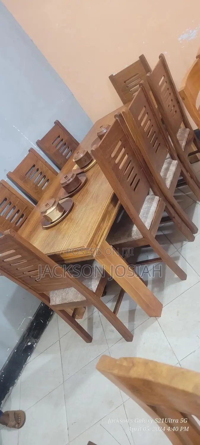 Ready Made Dinning Tables