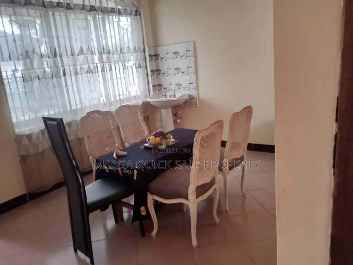 4bdrm House in Bahari Beach, Kunduchi for sale