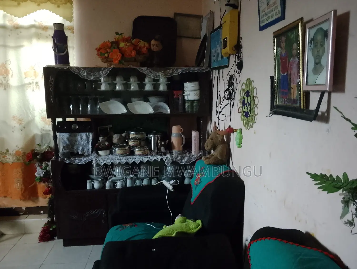 Furnished 5bdrm Apartment in Mwambungu Broker, Mbagala for sale