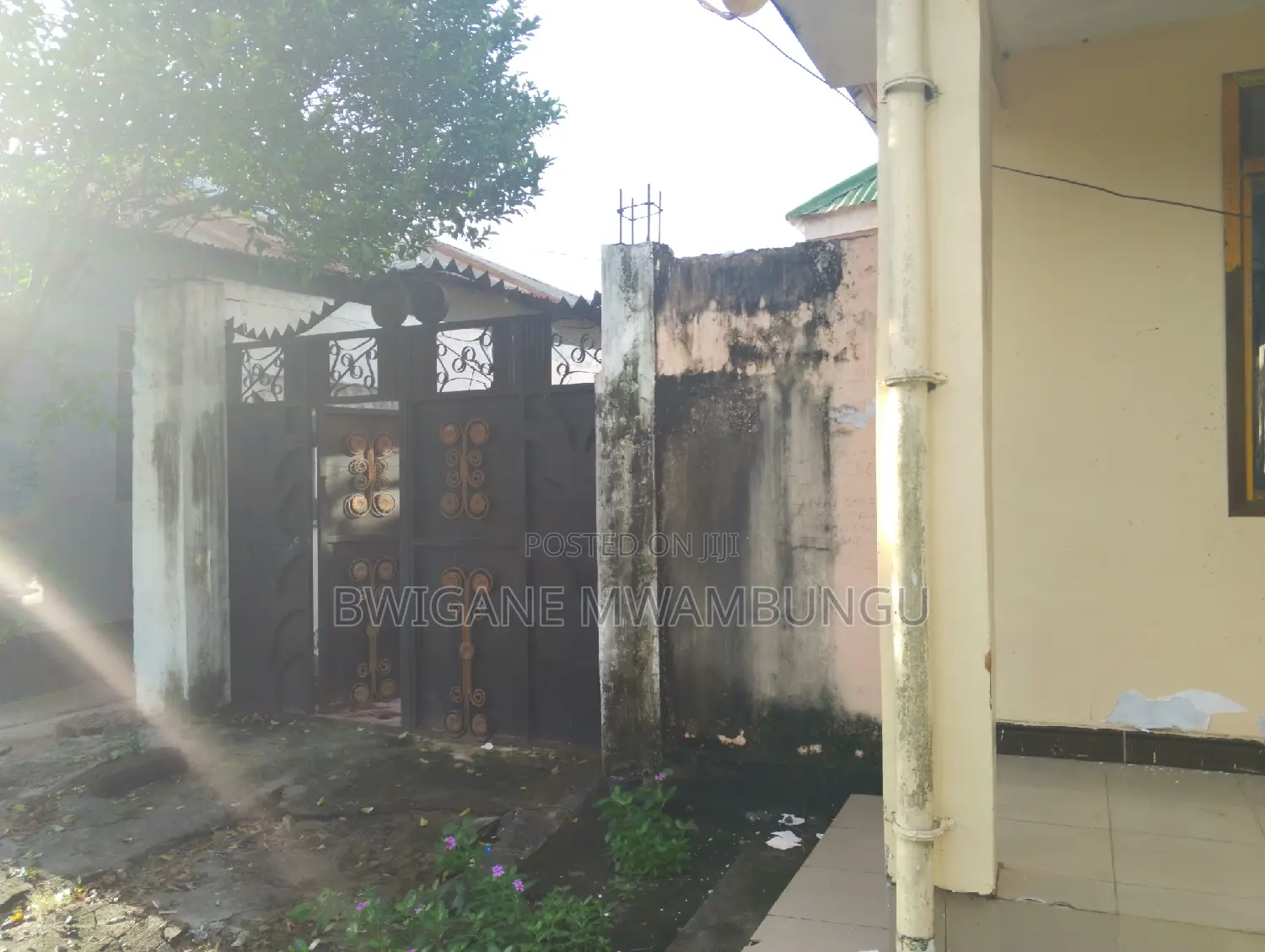 Furnished 4bdrm Apartment in Mwambungu Broker, Mbagala for sale