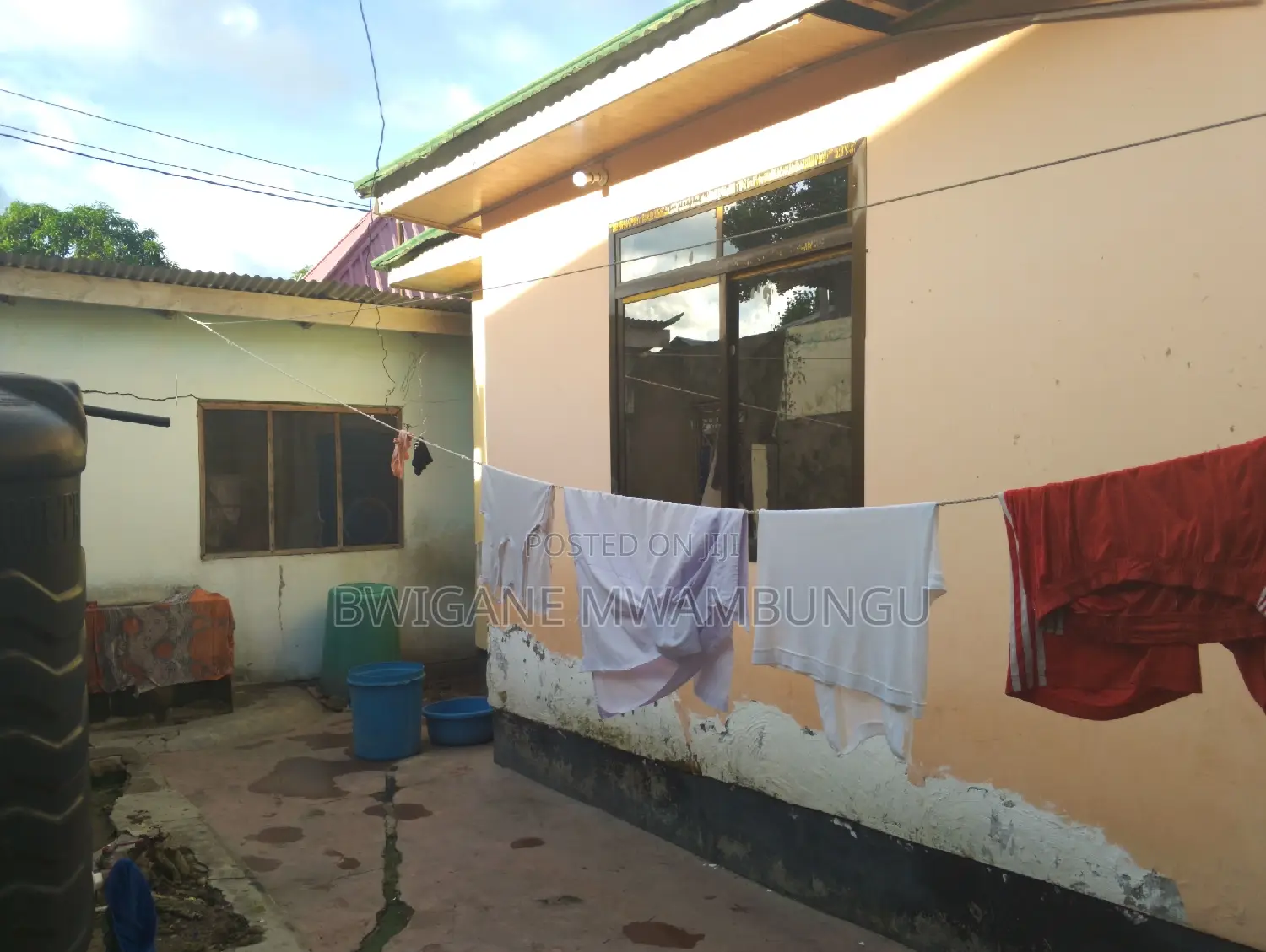 Furnished 4bdrm Apartment in Mwambungu Broker, Mbagala for sale