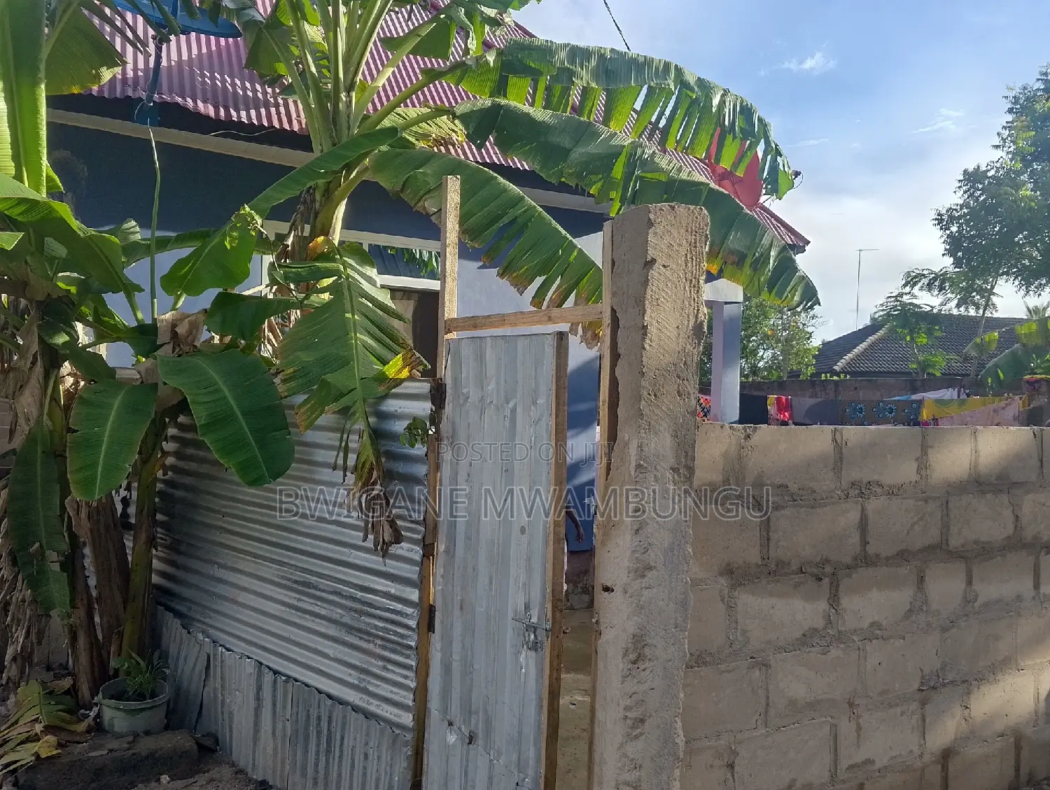 Furnished 4bdrm Apartment in Mwambungu Broker, Mbagala for sale