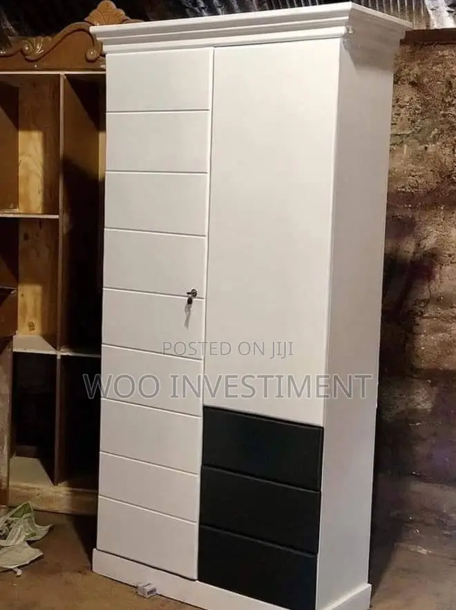 Makabati Milango Miwili Mpya Clean Na Smart Sana