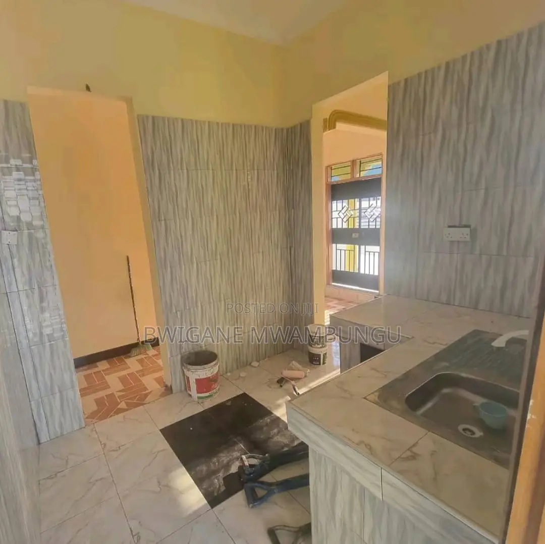 Furnished 3bdrm Apartment in Mwambungu Broker, Mbagala for sale