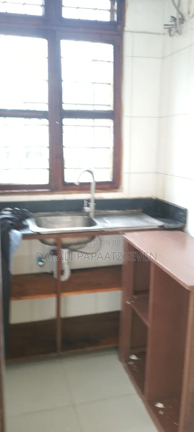 1bdrm Apartment in Dalalipapaatzseven, Mbezi Beach for rent