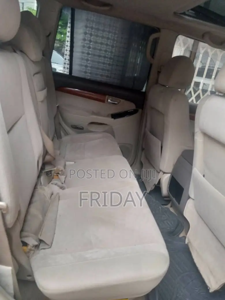 Toyota Land Cruiser Prado 2007 White