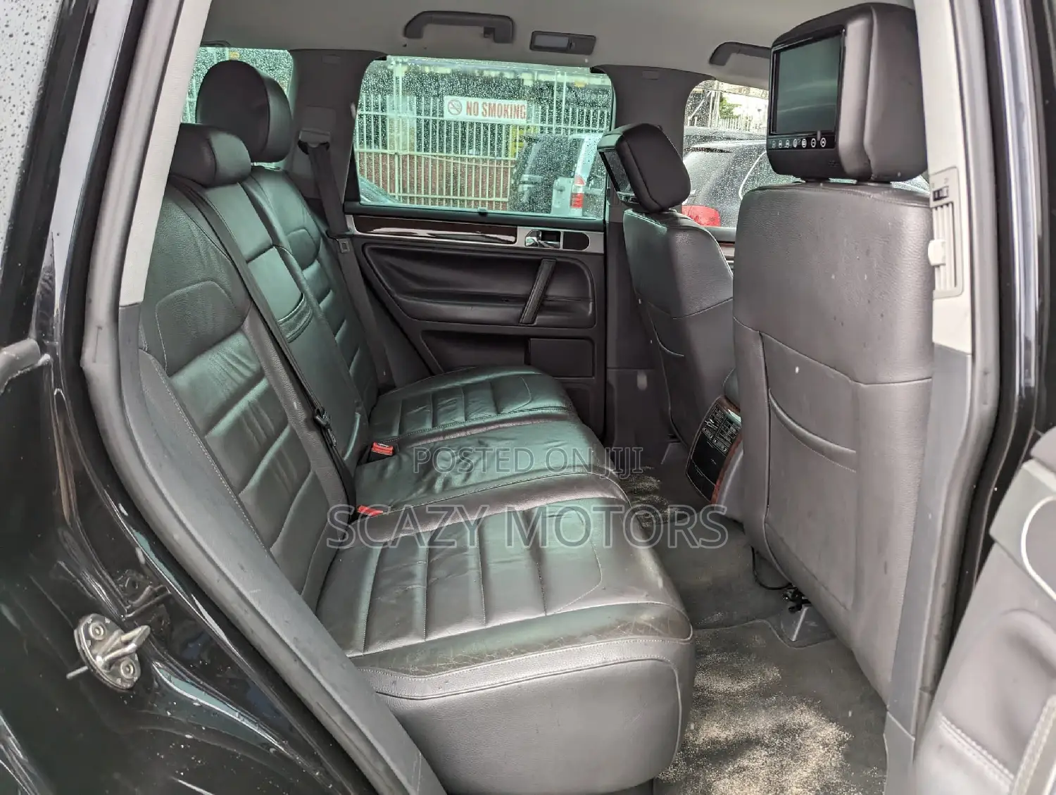 Volkswagen Touareg 2012 Black