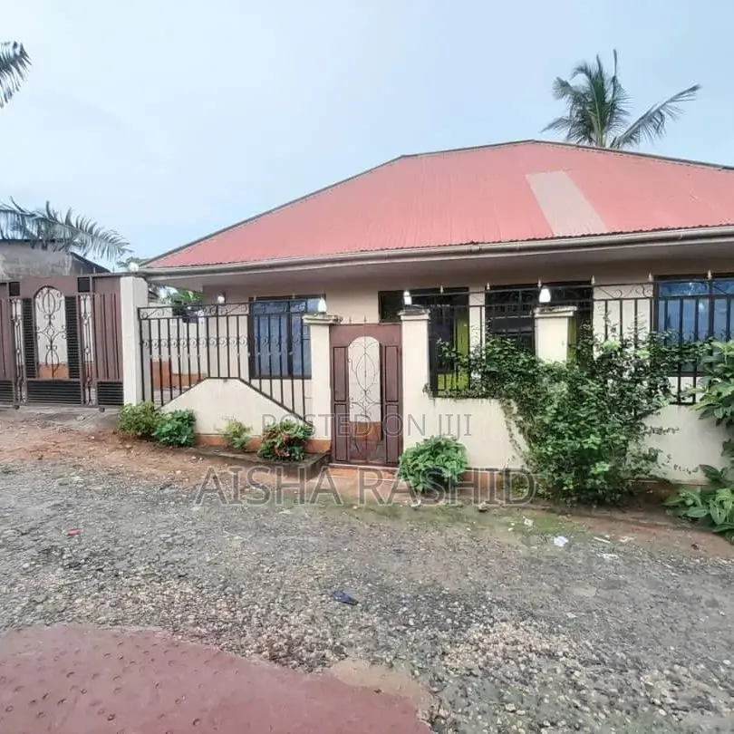 1bdrm Apartment in Kimara for rent
