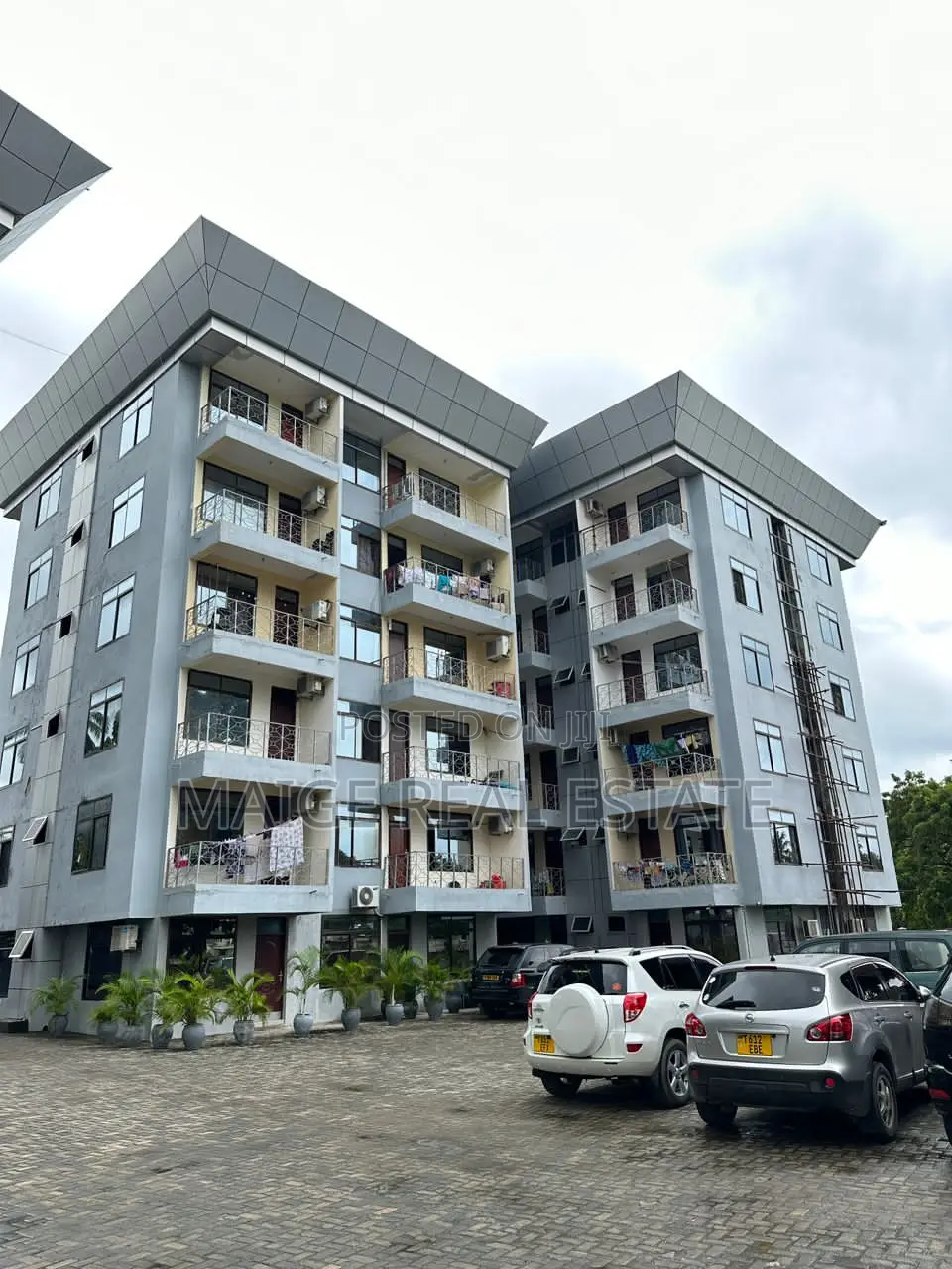 Furnished 4bdrm Apartment in Mikocheni for rent