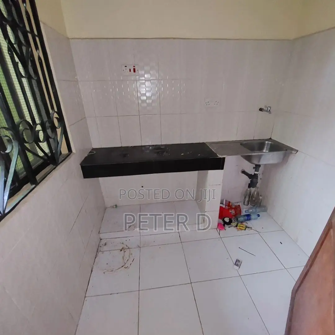 1bdrm Apartment in Kimara for rent