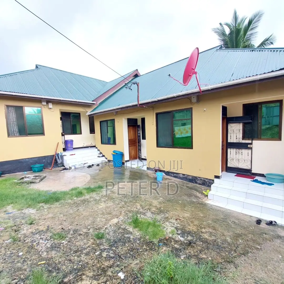 1bdrm Apartment in Kimara for rent