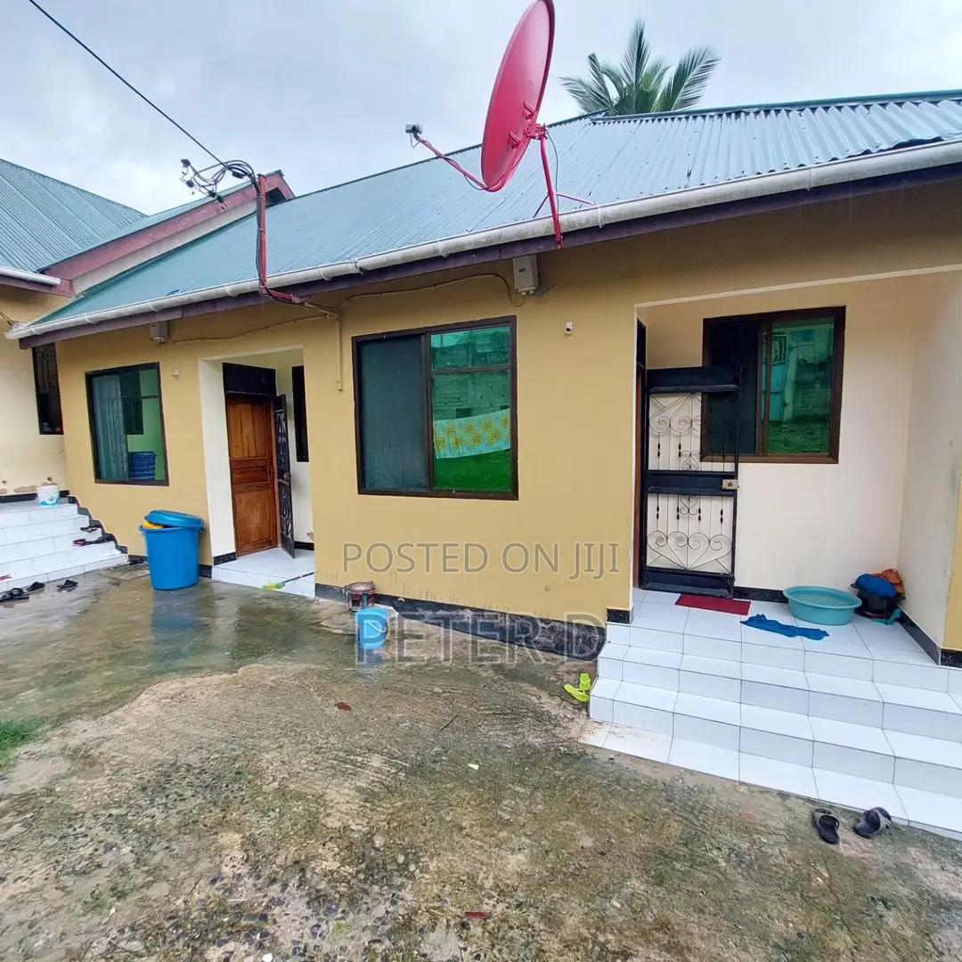 1bdrm Apartment in Kimara for rent