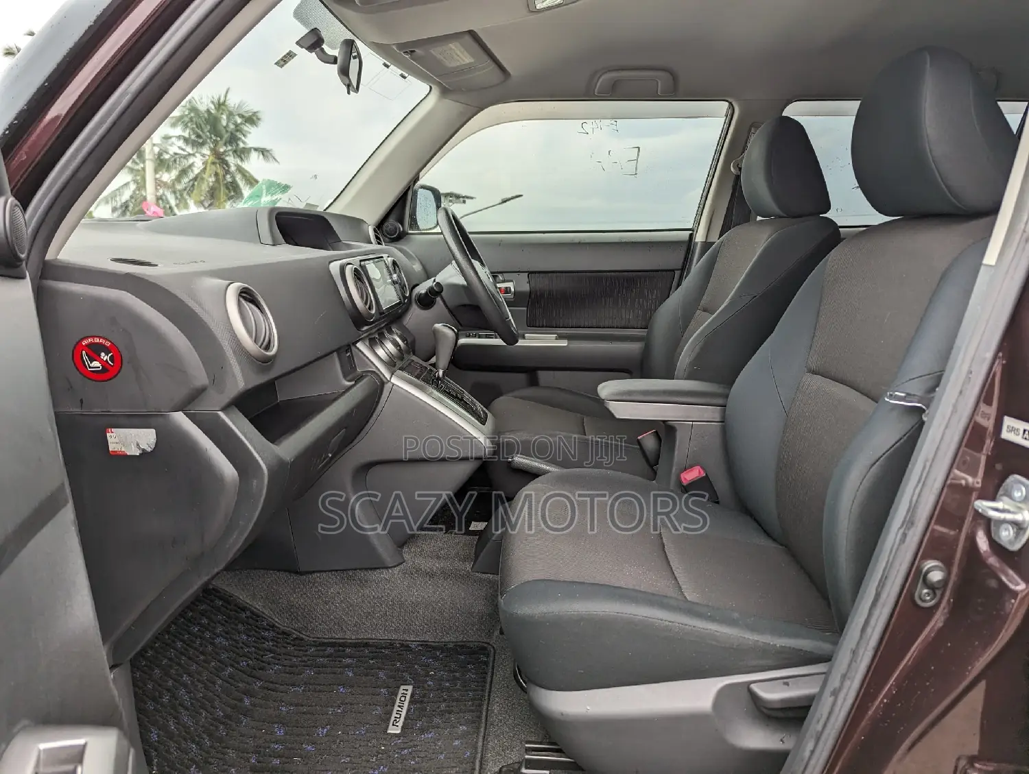 Toyota Corolla Rumion 2013