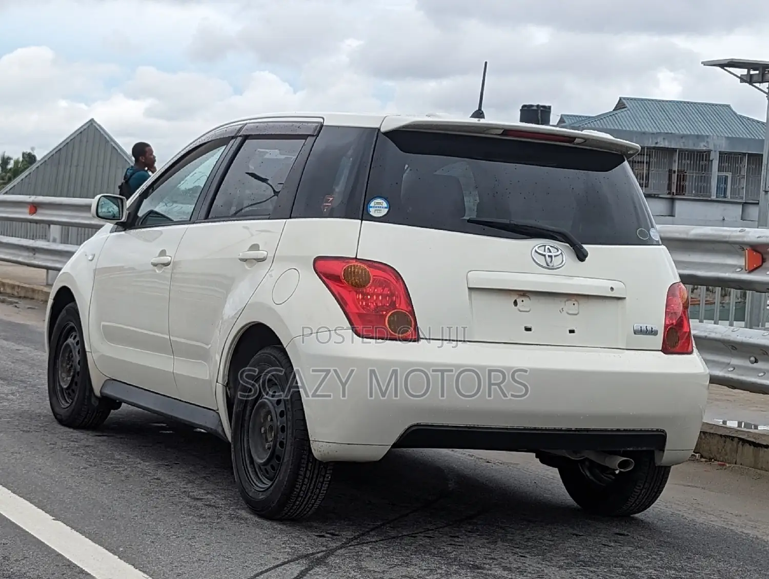 Toyota IST 2004 White