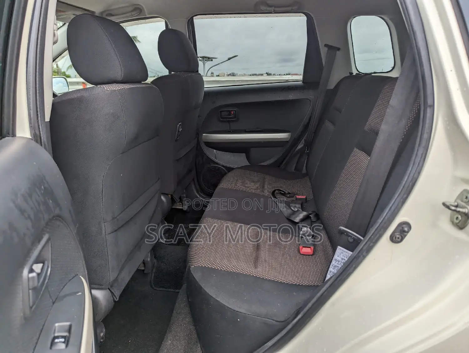 Toyota IST 2004 White