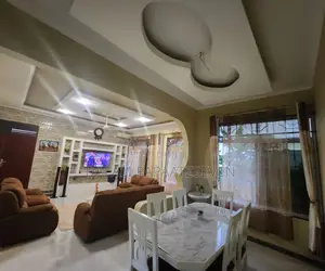 3bdrm House in Dalalipapaatzseven, Kinondoni for sale