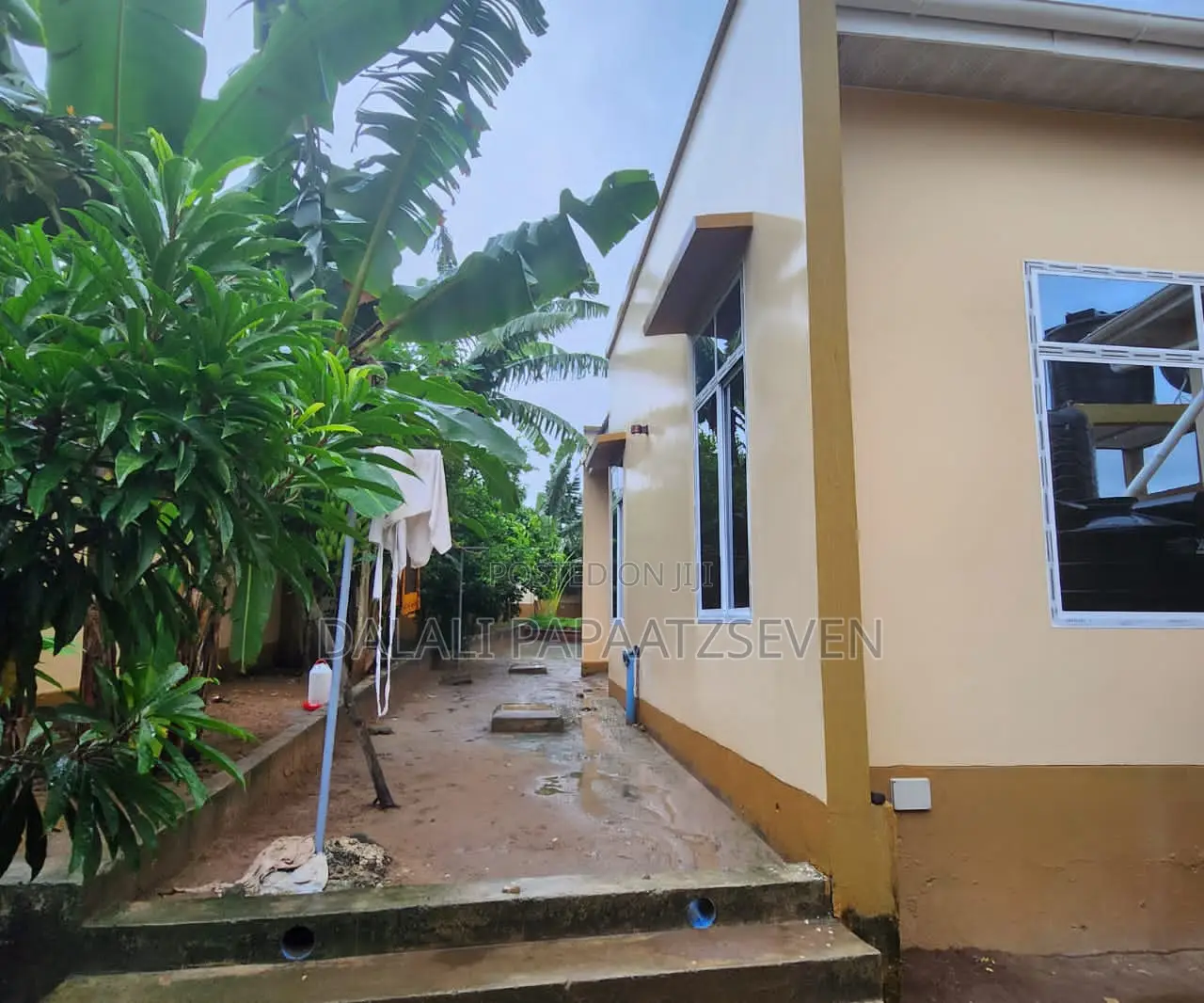3bdrm House in Dalalipapaatzseven, Kinondoni for sale
