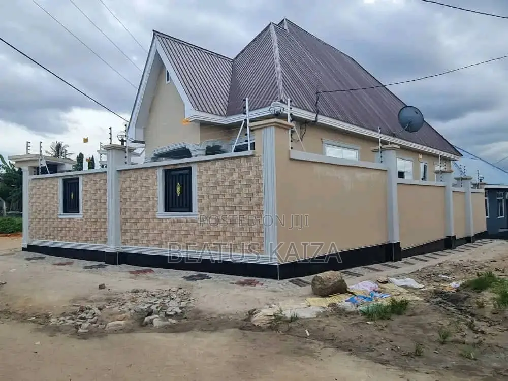 4bdrm Bungalow in Mbagala Maji Matitu for sale