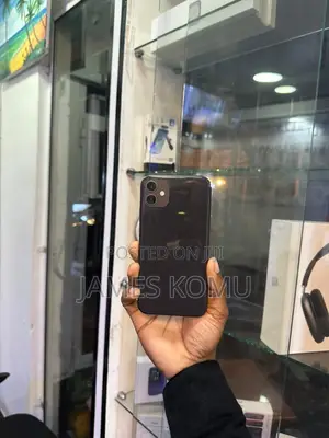 Apple iPhone 11 64 GB Black
