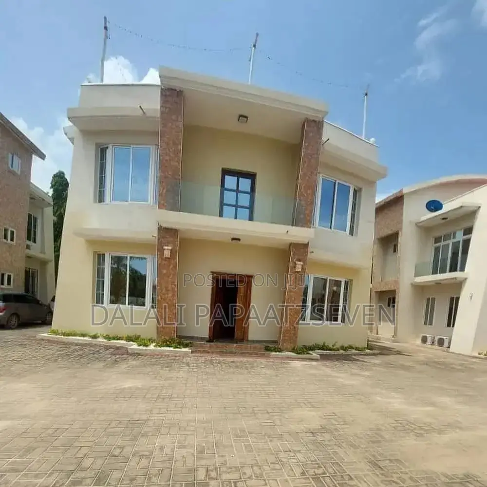 Furnished 4bdrm Villa in Dalalipapaatzseven, Mbezi Beach for rent