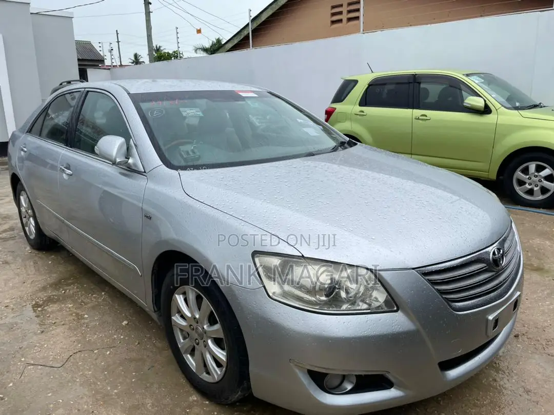 Toyota Camry 2008 Silver