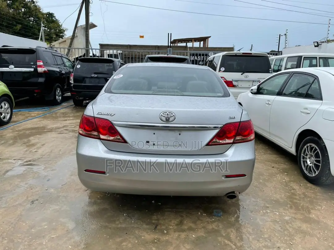 Toyota Camry 2008 Silver
