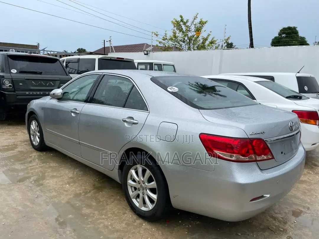 Toyota Camry 2008 Silver