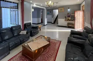 6bdrm House in Dalalipapaatzseven, Bunju for sale