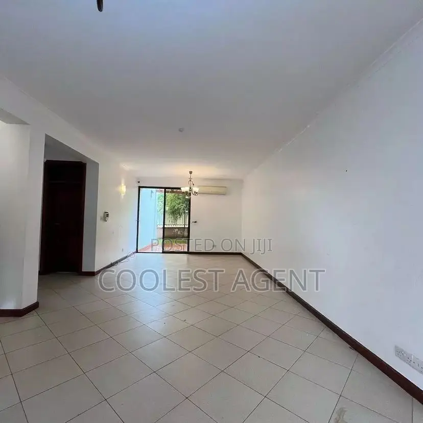 Furnished 3bdrm Villa in Mbezibeach, Kinondoni for rent