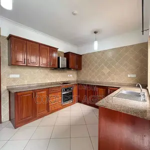 Furnished 3bdrm Villa in Mbezibeach, Kinondoni for rent