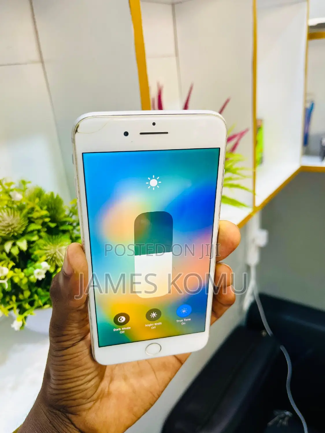 Apple iPhone 8 Plus 64 GB White